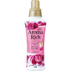 Lion Кондиционер для белья "Aroma Rich Catherine" с богатым ароматом натуральных масел "Катрин" (женский аромат)) 520 мл, флакон