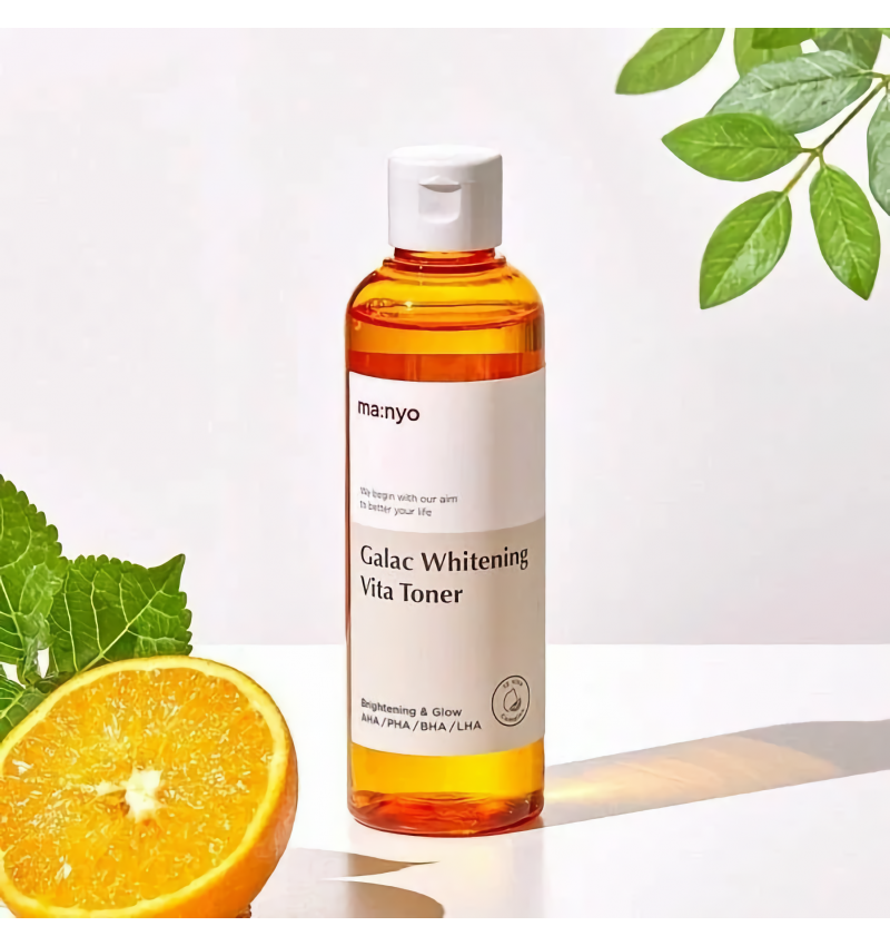 Manyo Мультивитаминный тоник для тусклой кожи для выравнивания тона / Galac Whitening Vita Toner 210 мл.