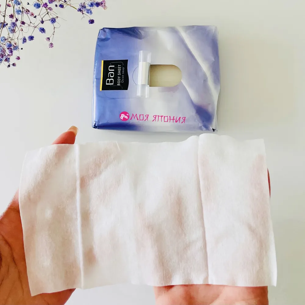 Lion Дезодорант для всего тела в форме салфеток "Ban Premium Refresh Shower Sheets" (с пудрой, аромат «Цветочное мыло») 30 шт