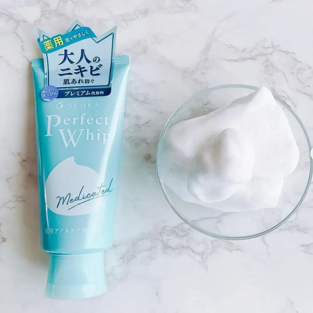 Shiseido Пенка для умывания проблемной кожи против микровоспалений, Senka Perfect Whip Acne Care 120 гр.