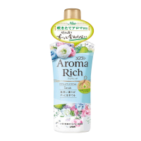 Кондиционер для белья с натуральными ароматическими маслами / Aroma Rich Sarah