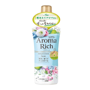 Кондиционер для белья с натуральными ароматическими маслами / Aroma Rich Sarah